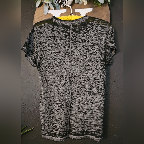 rag & bone shirt! 💯 - Picture 2 of 4